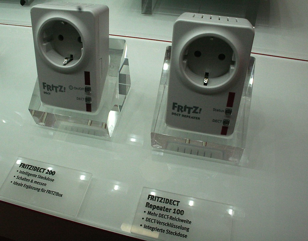Enchufes inteligentes reales para automatizar aparatos y controlar rutinas del hogar