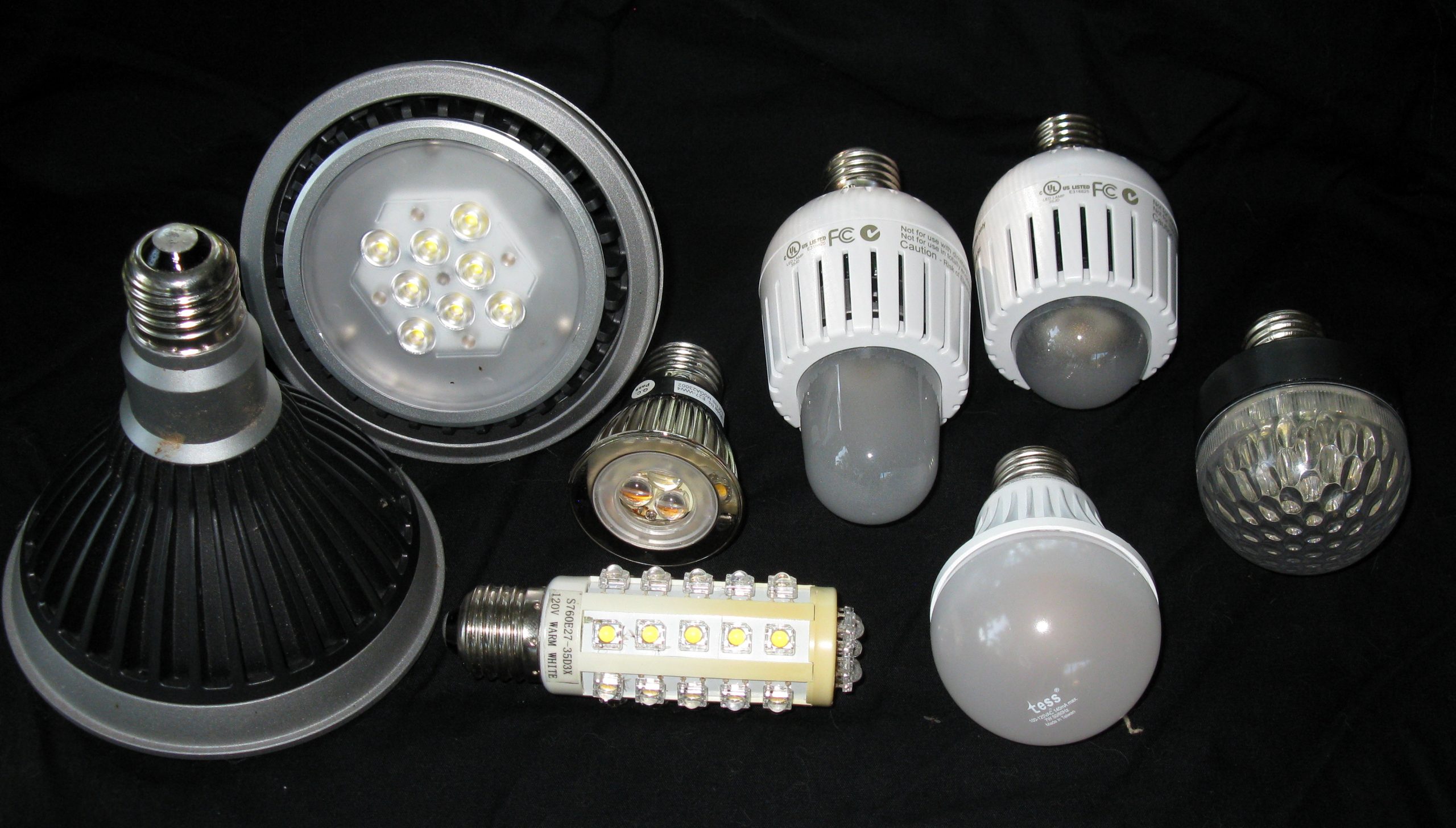 Bombillas LED para calcular consumo durante toda la noche