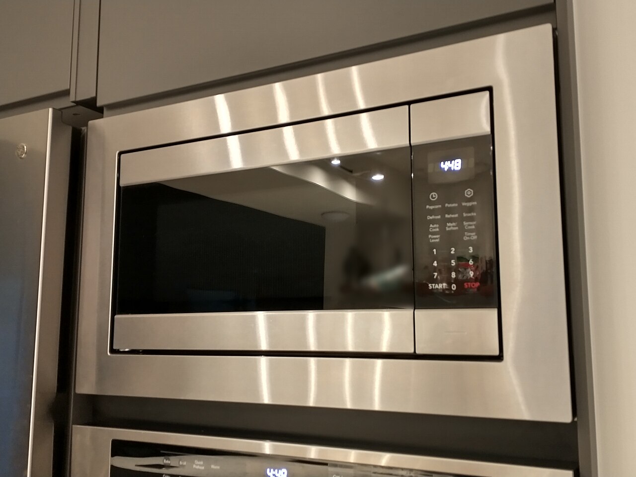 Microondas de cocina para explicar el consumo en standby